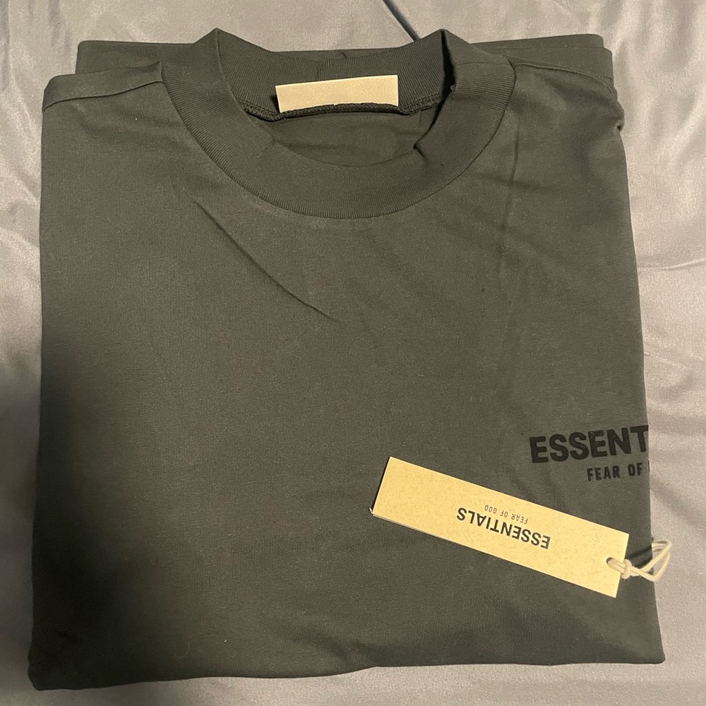 Essentials Jet black Stretch Limo Tee